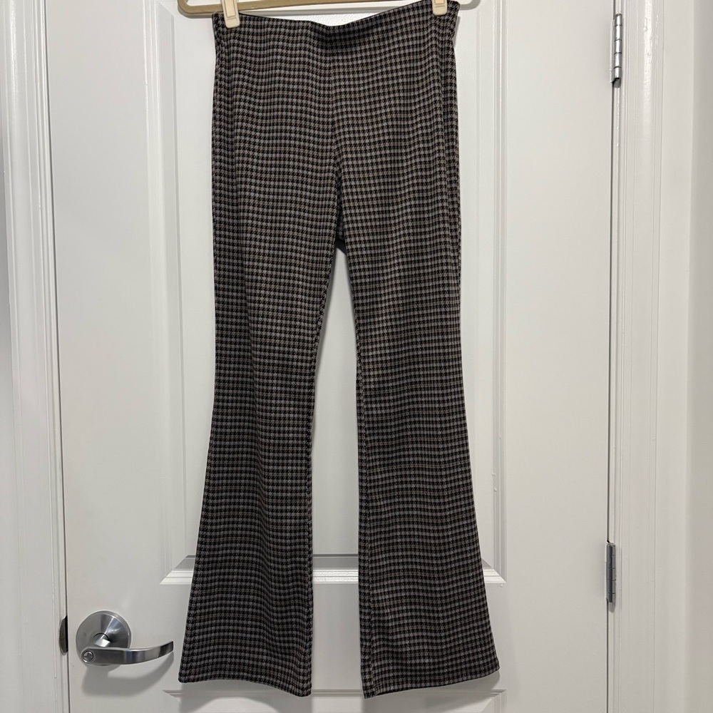 NWT American Eagle IT Knit Pull On High Waisted Kick Boot Houndstooth Pant - Picture 3 of 5